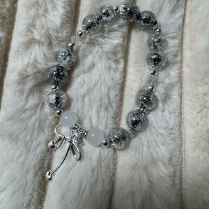 Chic Silver and White Beaded Bracelet